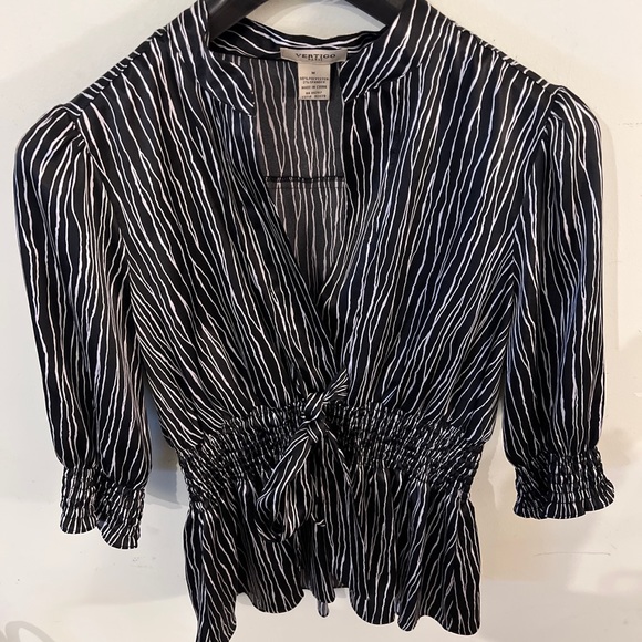 Vertigo Paris Striation  Plunge Neckline Blouse Elastic Waist & Sleeves Med - Picture 4 of 9